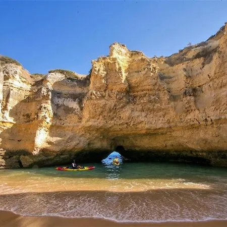 Apartment In Old Town - 5 Min Walking To The Albufeira