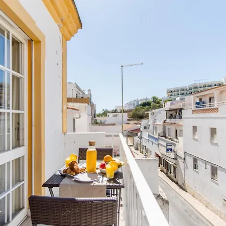 In Old Town - 5 Min Walking To The *