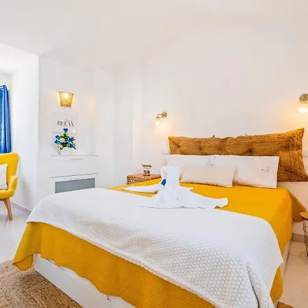 In Old Town - 5 Min Walking To The