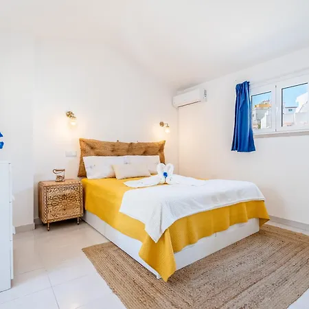 In Old Town - 5 Min Walking To The