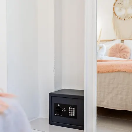 In Old Town - 5 Min Walking To The Albufeira